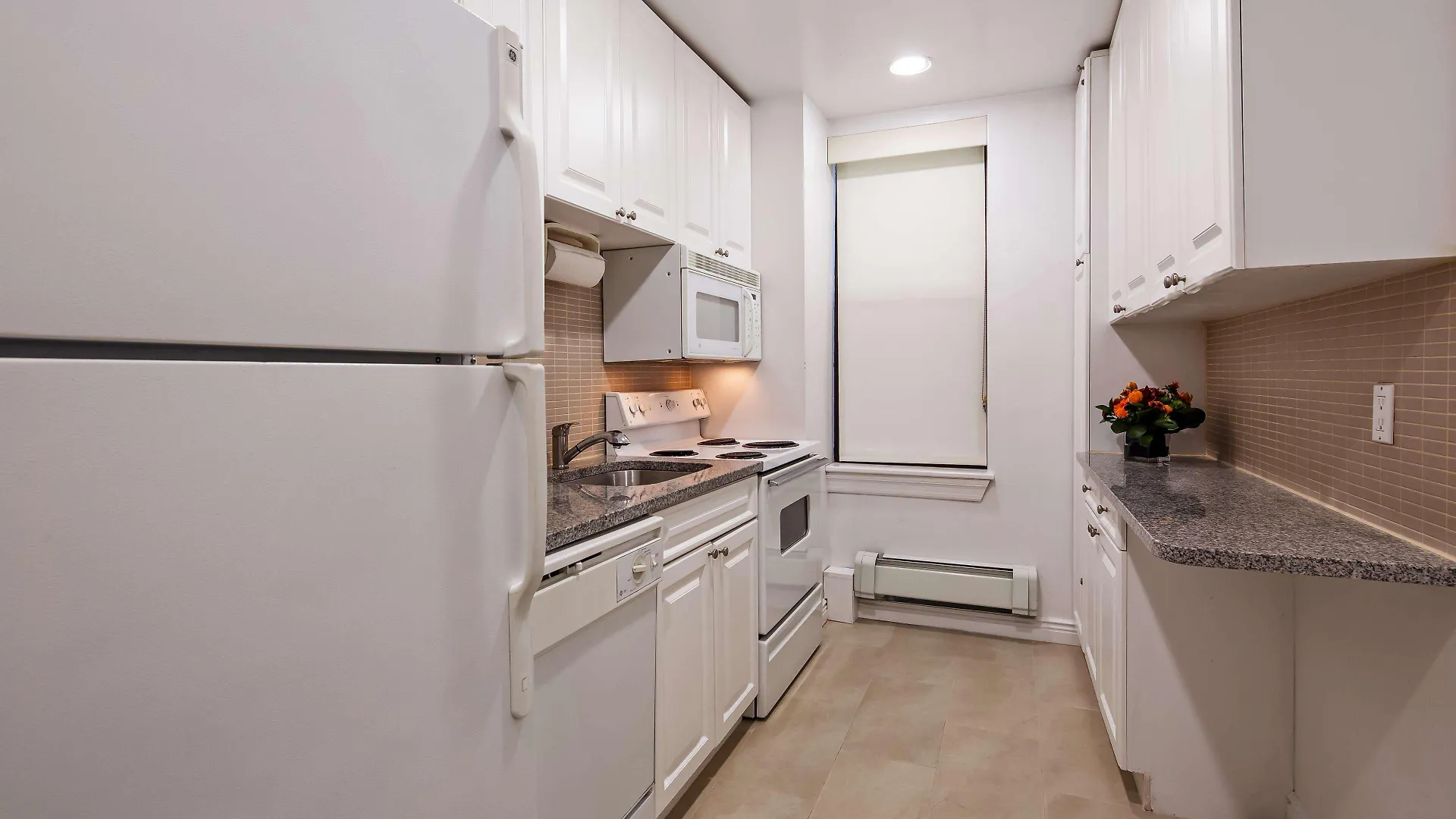 Best Western Plus Hospitality House Suites New York Hotel