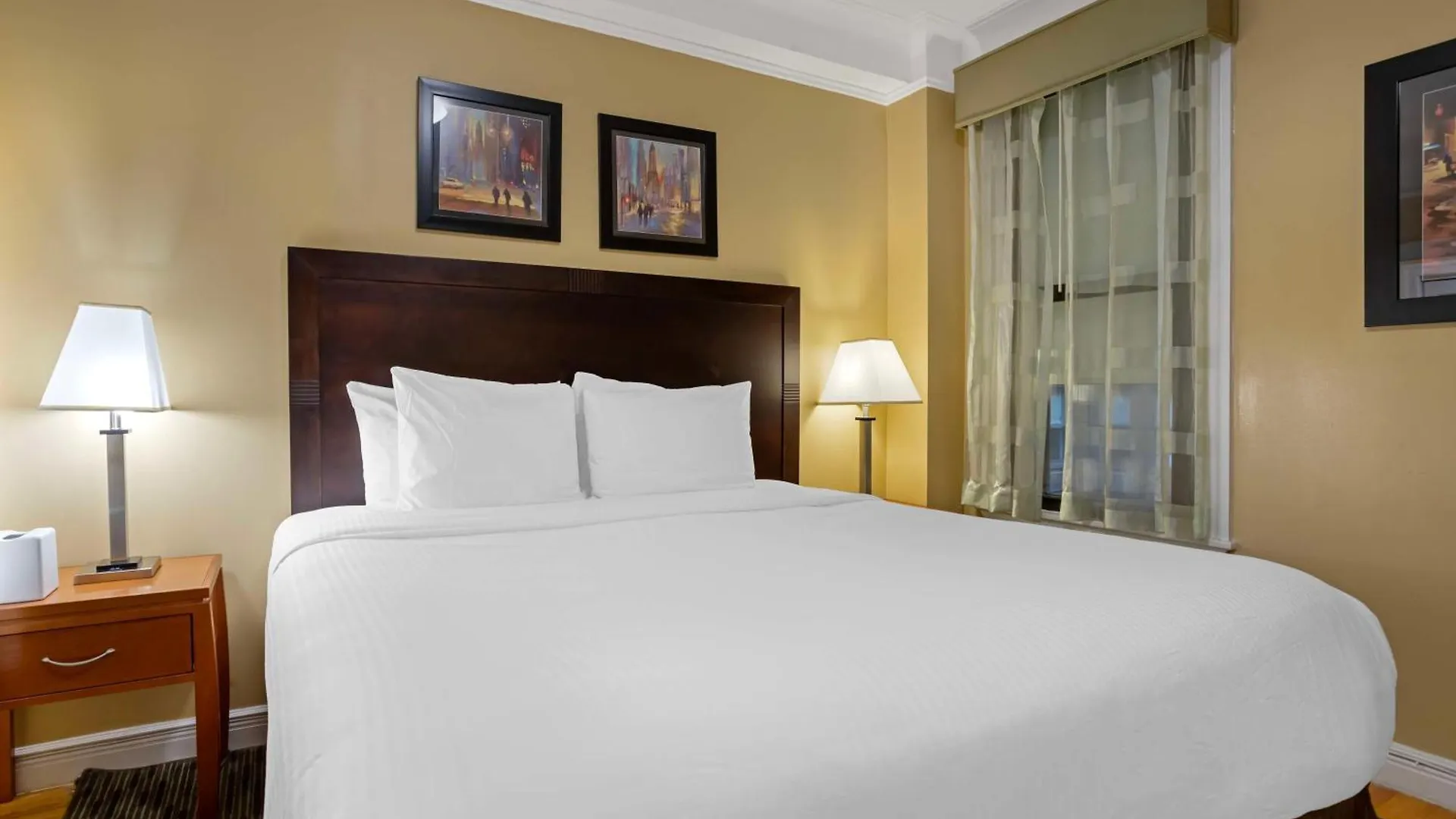 Best Western Plus Hospitality House Suites New York 3*,  USA