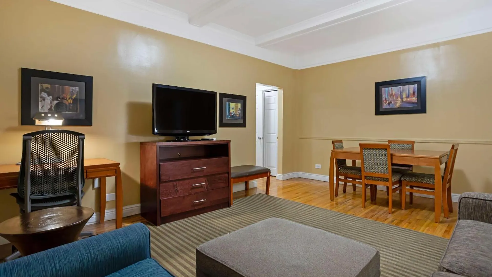 Best Western Plus Hospitality House Suites New York
