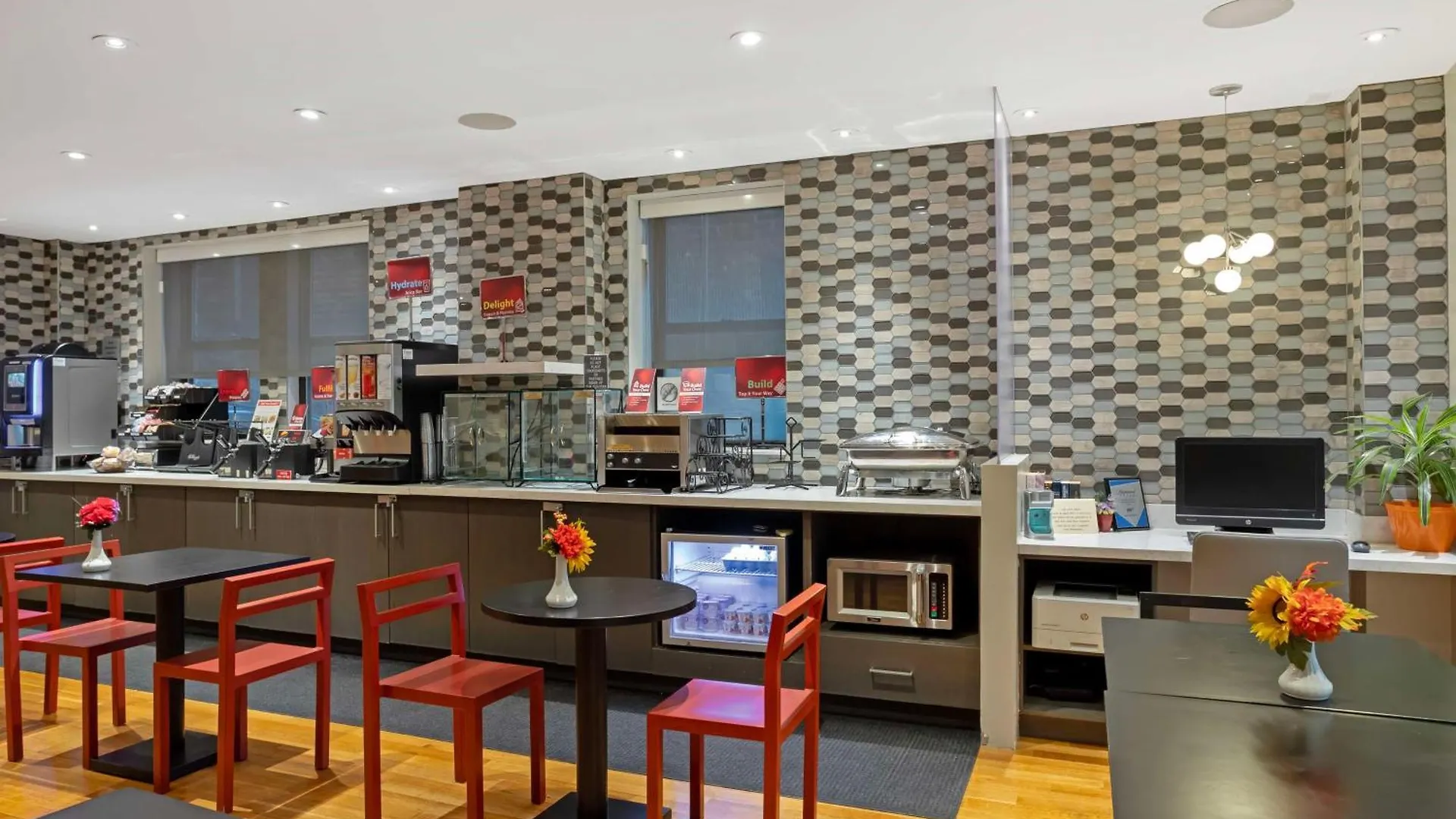 Best Western Plus Hospitality House Suites New York Hotel