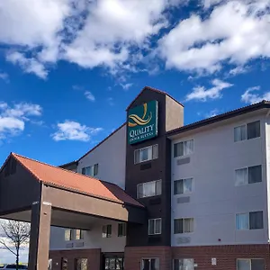 Hotel Quality & International Airport
